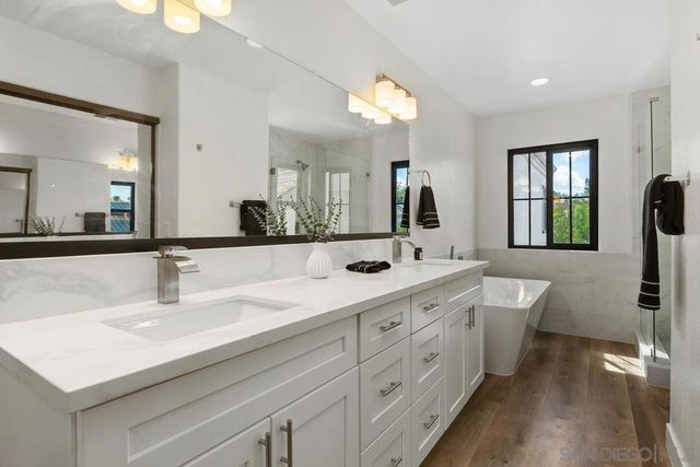 15389 Avenida Rorras, San Diego, CA 92128