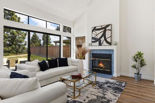 15389 Avenida Rorras, San Diego, CA 92128
