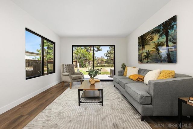 15389 Avenida Rorras, San Diego, CA 92128