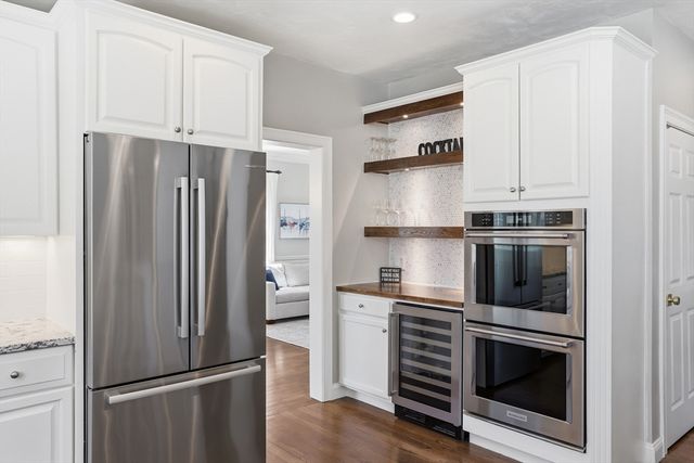 24 Alcorn Xing, Westford, MA 01886