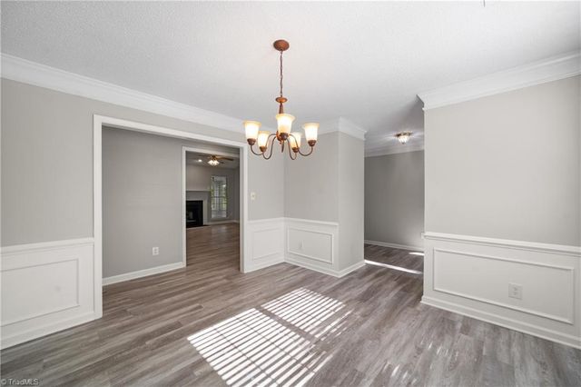 6121 Hickory Creek Road, Winston-salem, NC 27107