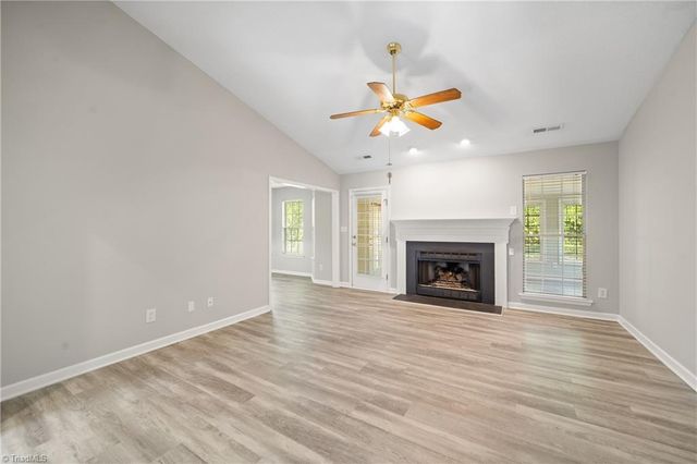 6121 Hickory Creek Road, Winston-salem, NC 27107