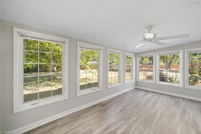 6121 Hickory Creek Road, Winston-salem, NC 27107