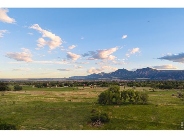 4410 N 51st St, Boulder, CO 80301