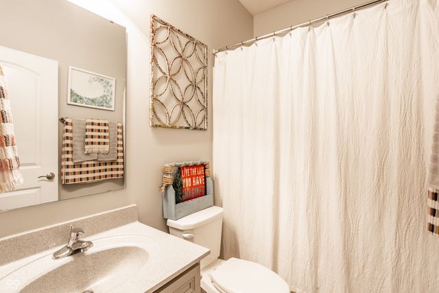 1429 Blackthorne Trail N, Plainfield, IN 46168