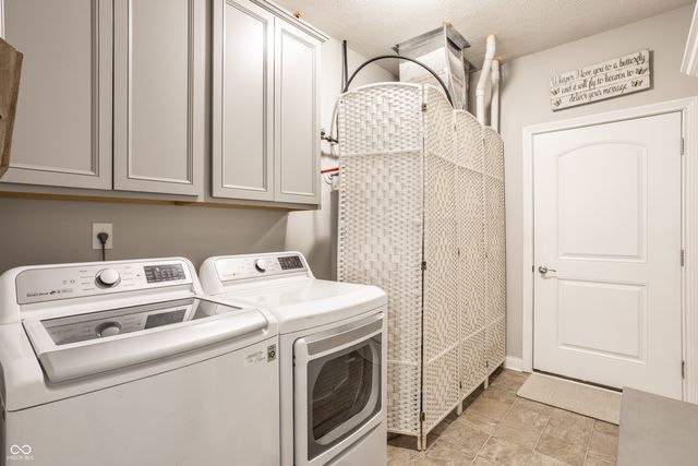 1429 Blackthorne Trail N, Plainfield, IN 46168