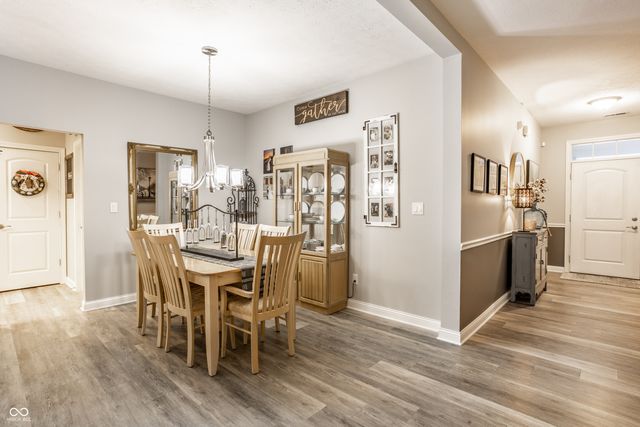 1429 Blackthorne Trail N, Plainfield, IN 46168