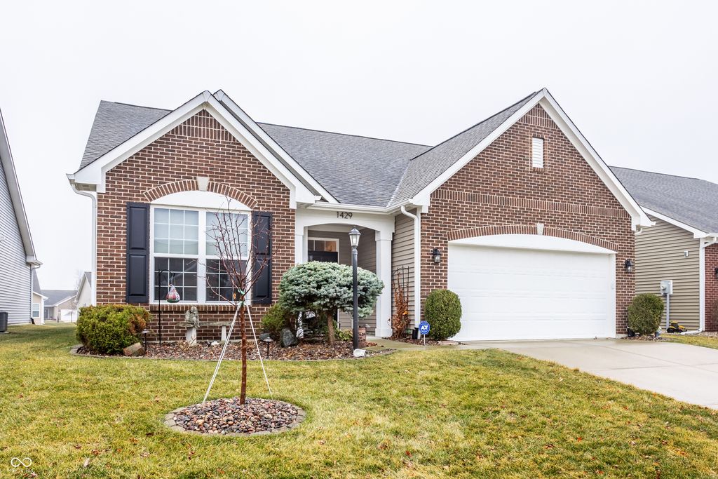 1429 Blackthorne Trail N, Plainfield, IN 46168