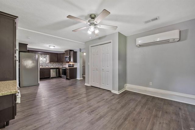 1701 Boulevard Place, Princeton, IN 47670