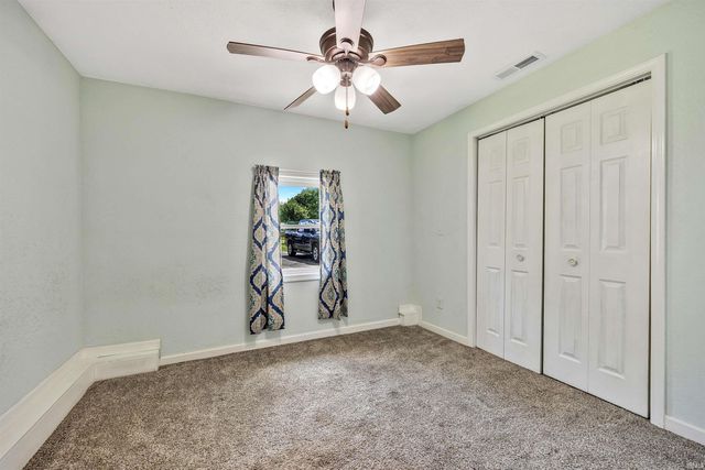 1701 Boulevard Place, Princeton, IN 47670