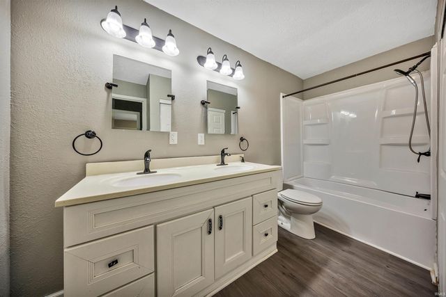 1701 Boulevard Place, Princeton, IN 47670