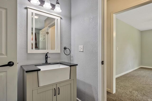 1701 Boulevard Place, Princeton, IN 47670