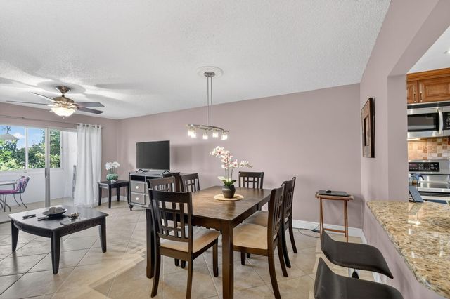 729 Lori Drive 302, Palm Springs, FL 33461