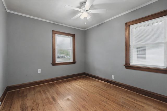 336 21st Street NE, Cedar Rapids, IA 52402
