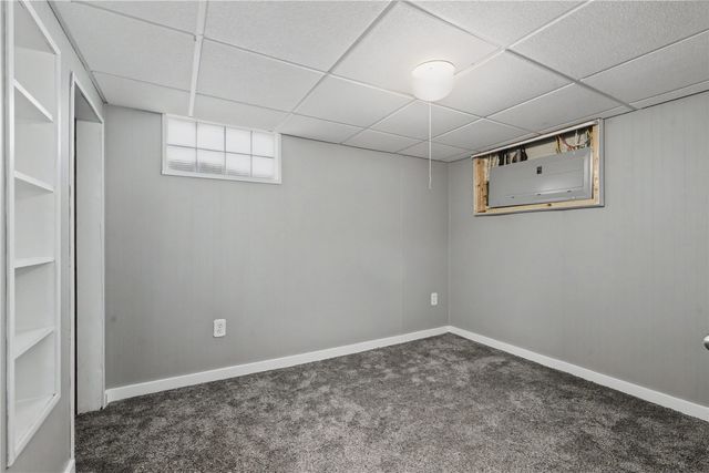 336 21st Street NE, Cedar Rapids, IA 52402