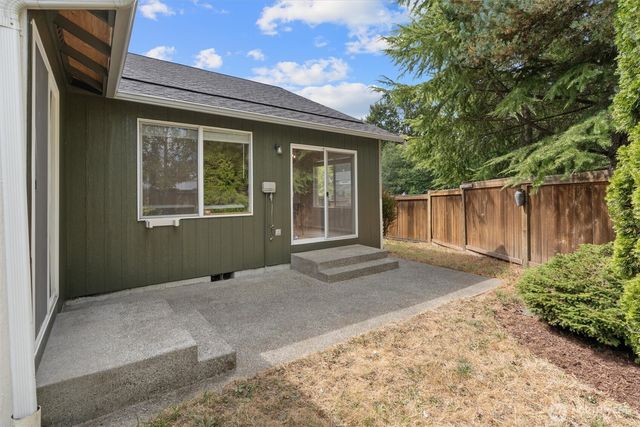 6715 176th Street Ct E, Puyallup, WA 98375