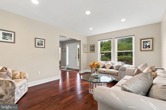 17 STRAWHILL CT, Owings Mills, MD 21117