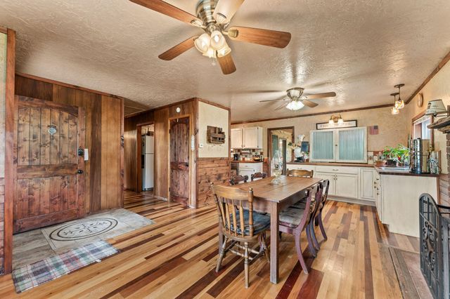 2352 Joe Bald Road, Kimberling City, MO 65686