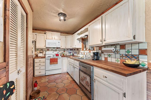2352 Joe Bald Road, Kimberling City, MO 65686