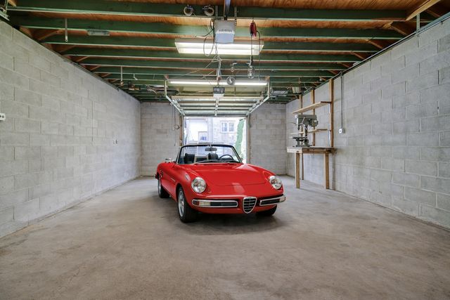 3329 S Racine Avenue, Chicago, IL 60608