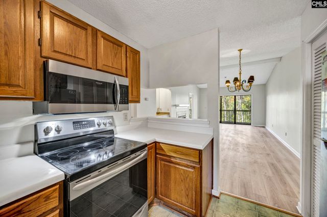 633 Edgewater Lane, West Columbia, SC 29169