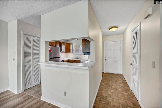 633 Edgewater Lane, West Columbia, SC 29169