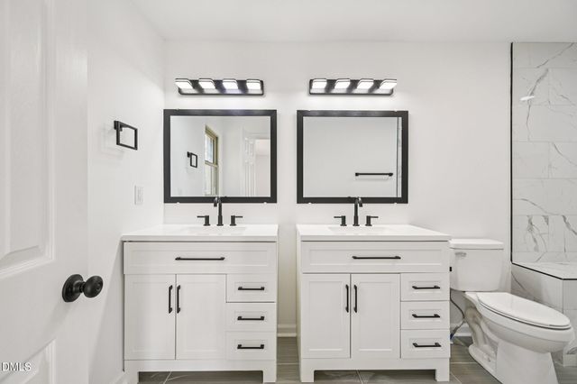 731 Lakeview Drive, Henderson, NC 27536