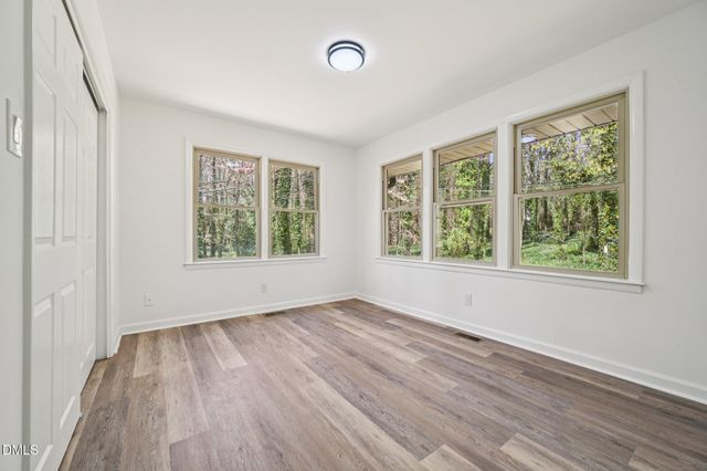 731 Lakeview Drive, Henderson, NC 27536