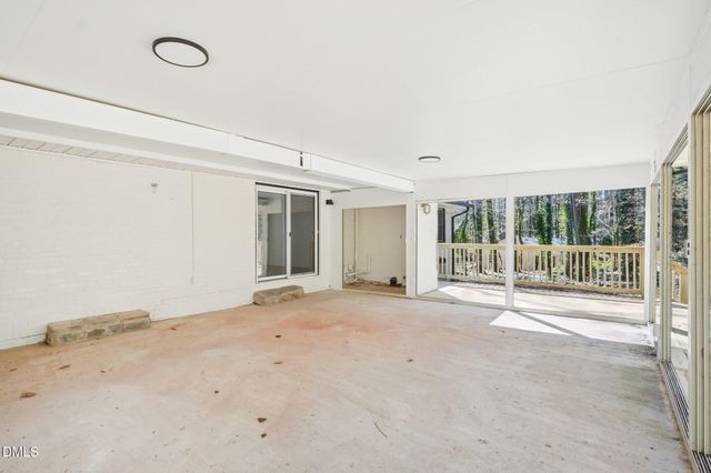 731 Lakeview Drive, Henderson, NC 27536