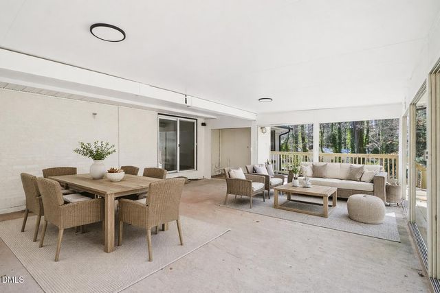 731 Lakeview Drive, Henderson, NC 27536