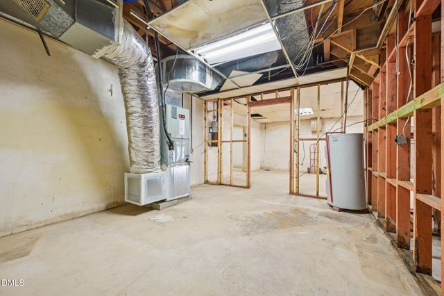 731 Lakeview Drive, Henderson, NC 27536