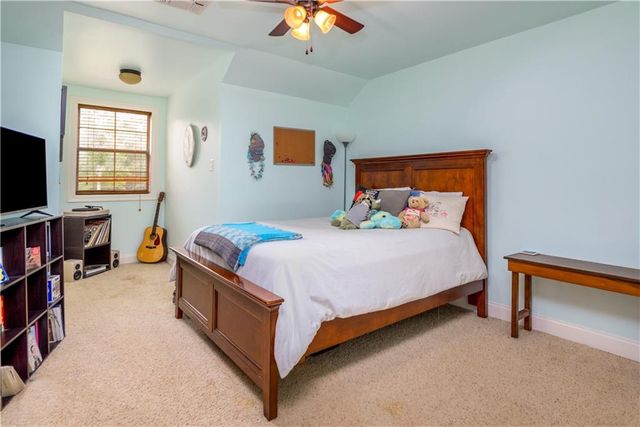 125 MAID MARION Drive, Dry Prong, LA 71423