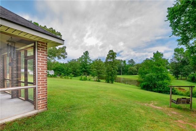 125 MAID MARION Drive, Dry Prong, LA 71423