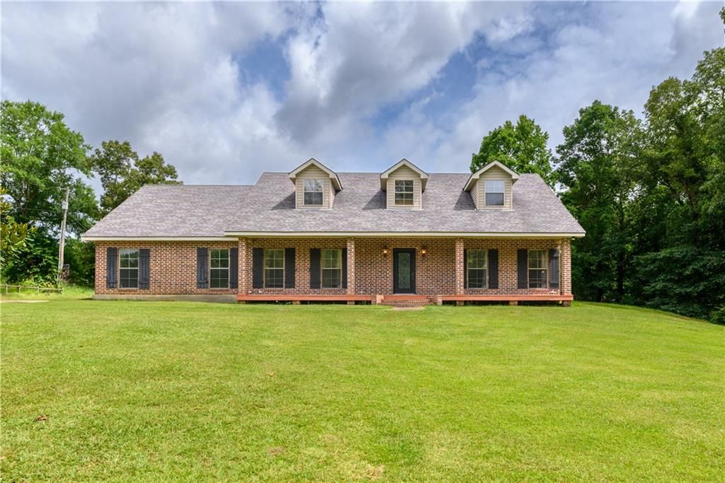 125 MAID MARION Drive, Dry Prong, LA 71423