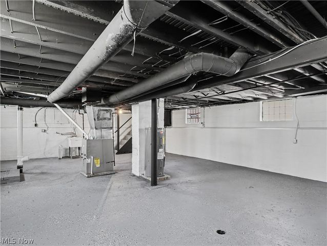 10316 Way Avenue, Cleveland, OH 44105