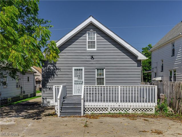 10316 Way Avenue, Cleveland, OH 44105