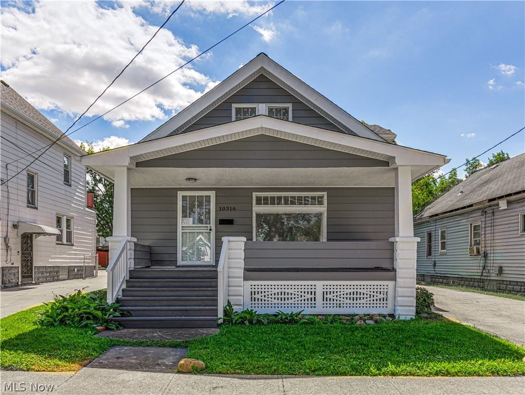 10316 Way Avenue, Cleveland, OH 44105