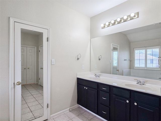 12729 Serafy CT, Austin, TX 78753