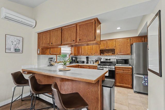 803 Woodheath Avenue, Portage City, MI 49024