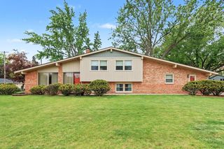803 Woodheath Avenue, Portage City, MI 49024