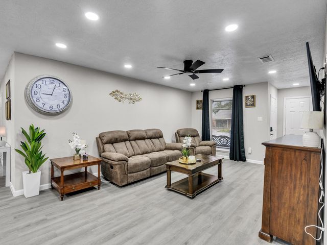 705 Littlewood Street, Baytown, TX 77521