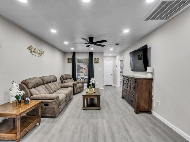 705 Littlewood Street, Baytown, TX 77521