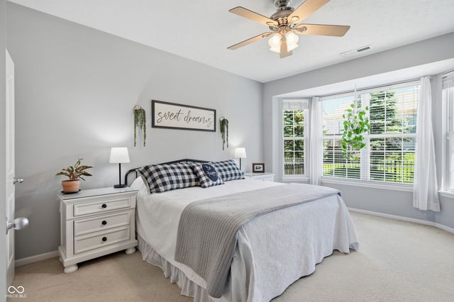 12897 Oxbridge Place, Fishers, IN 46037