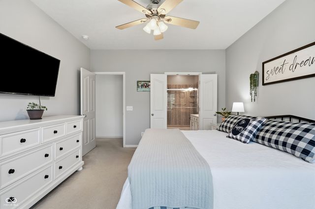 12897 Oxbridge Place, Fishers, IN 46037