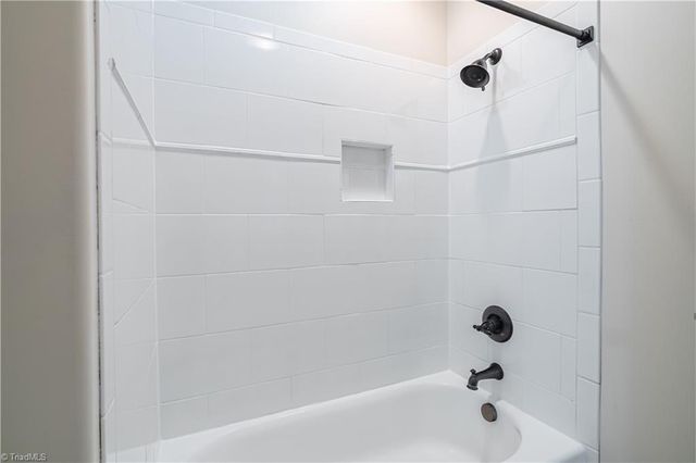 6304 Autumn Crest Court, Summerfield, NC 27358