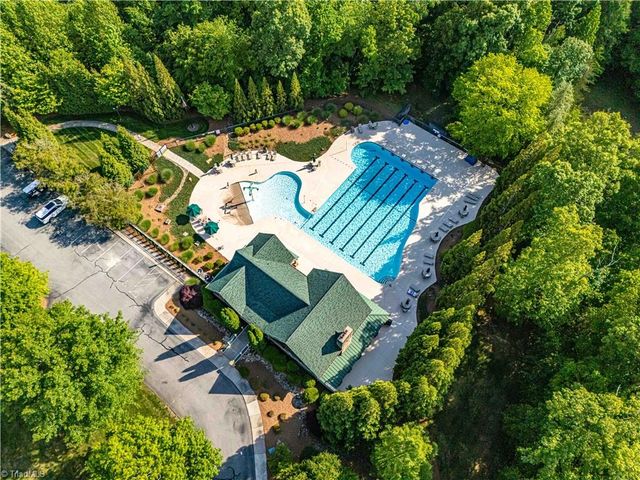 6304 Autumn Crest Court, Summerfield, NC 27358