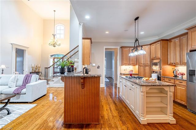 6304 Autumn Crest Court, Summerfield, NC 27358