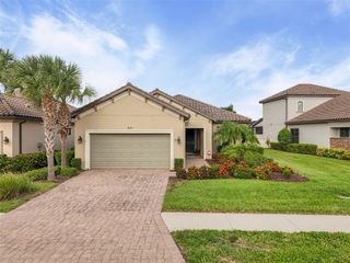 8725 AMARETTO AVENUE, Sarasota, FL 34238