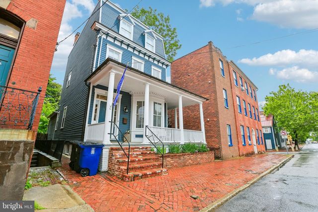 146 DUKE OF GLOUCESTER ST, Annapolis, MD 21401