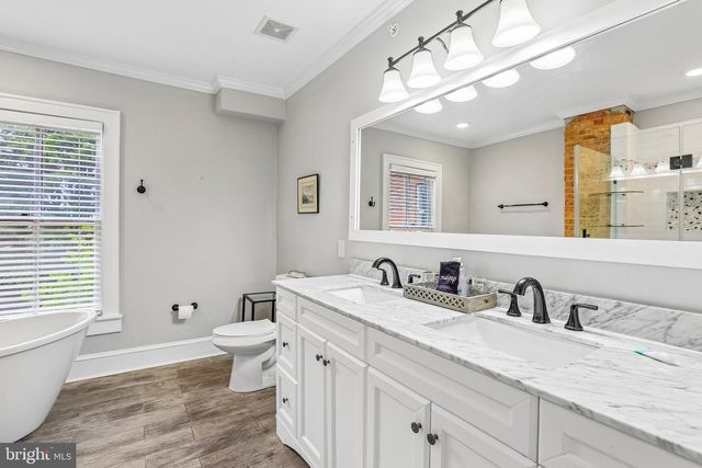 146 DUKE OF GLOUCESTER ST, Annapolis, MD 21401